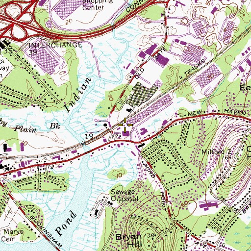 Topographic Map of Pond Point Shopping Center, CT