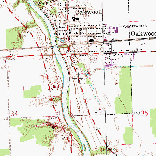 Topographic Map of Brown Township Hall, OH