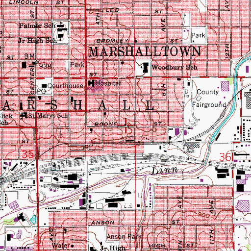 Topographic Map of Marshalltown Church of Christ, IA