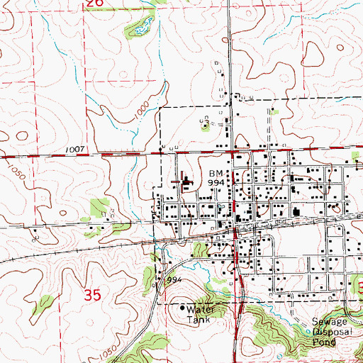 Topographic Map of Earlville Elementary School, IA