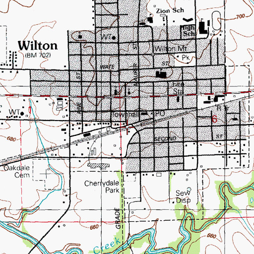 Topographic Map of Wilton Depot, IA