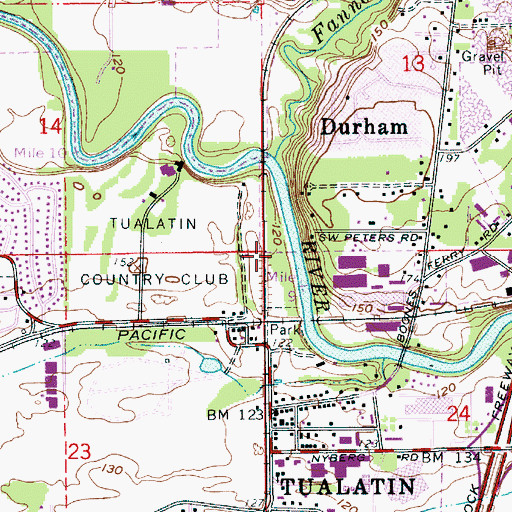 Topographic Map of Tualatin Community Park, OR
