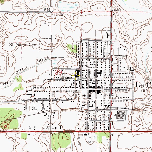 Topographic Map of Le Center High School, MN