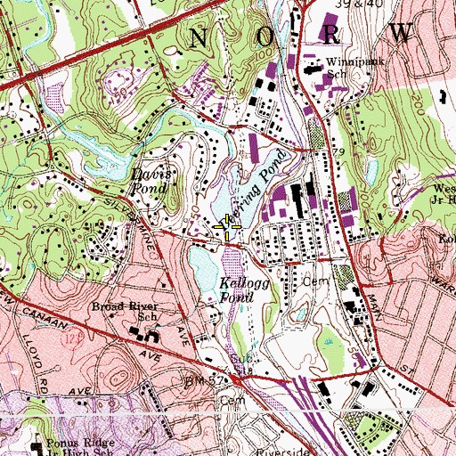 Topographic Map of Deering Pond, CT