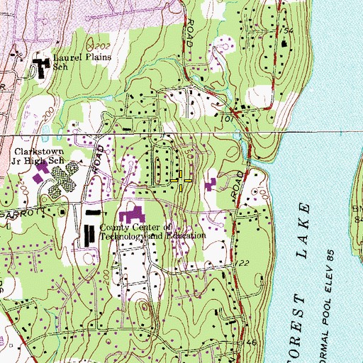 Topographic Map of Strawtown Elementary School, NY