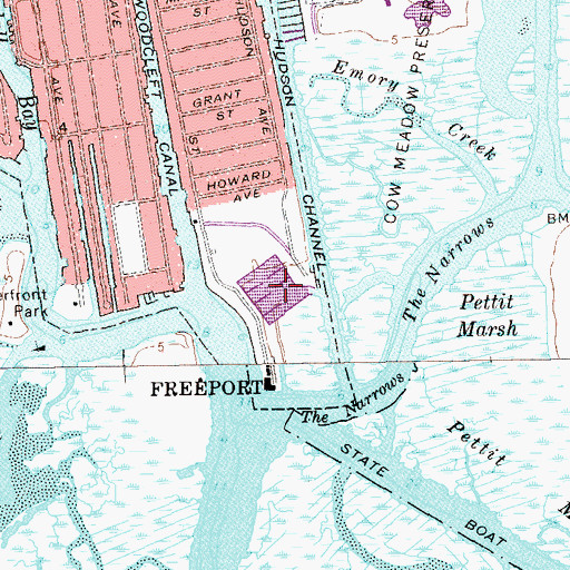 Topographic Map of Freeport Marina, NY