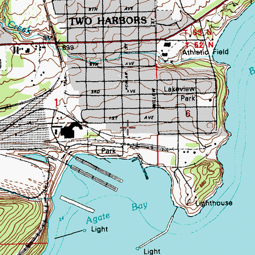 Topographic Map of Two Harbors City Hall, MN