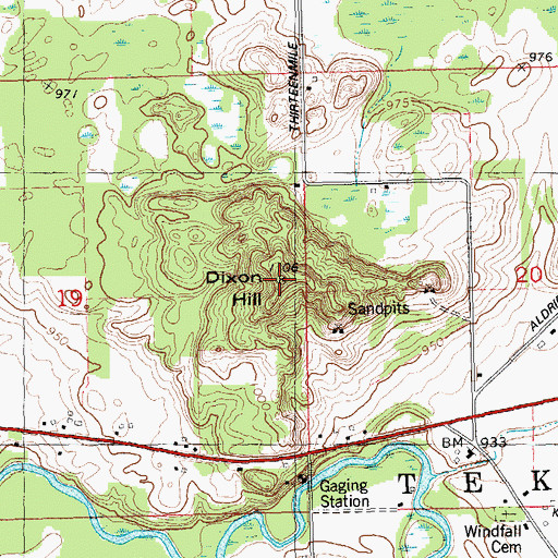 Topographic Map of Dixon Hall, MI