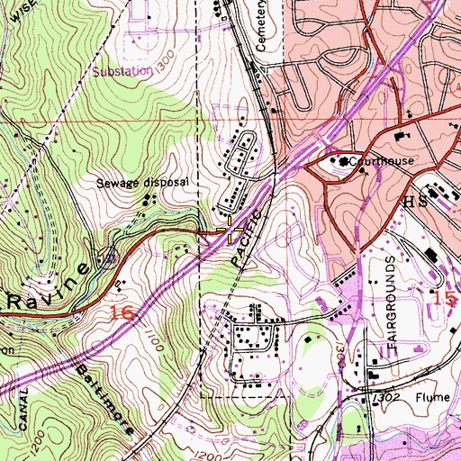 Topographic Map of Exit 118, CA