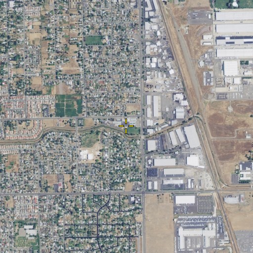 Aerial/Satellite Image of Elder Creek Elementary School, CA