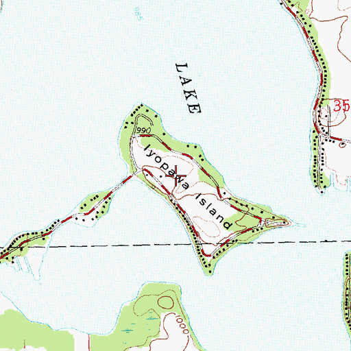 Topographic Map of Iyopawa Island Golf Course, MI