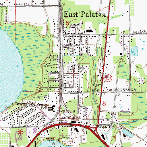 Topographic Map of Warwick Trailer Park, FL