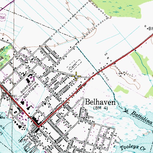 Topographic Map of Hoggard Temple Church of God, NC
