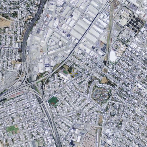 Aerial/Satellite Image of Willie L Brown Jr Middle School, CA