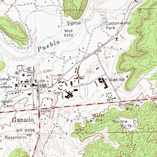 Topographic Map of Ganado Intermediate School, AZ