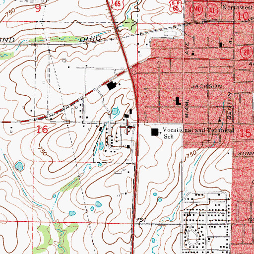 Topographic Map of Saline County High School, MO