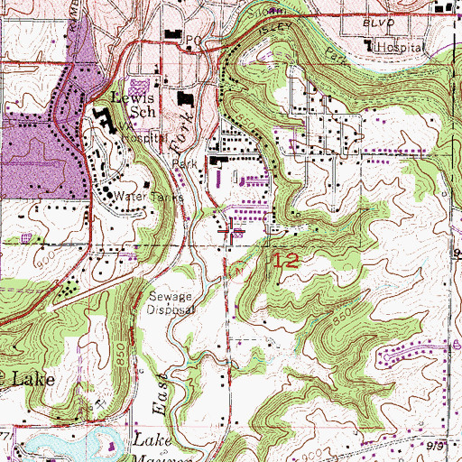 Topographic Map of Excelsior Springs Career Center, MO