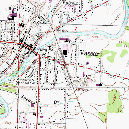 Topographic Map of Vassar Station, MI