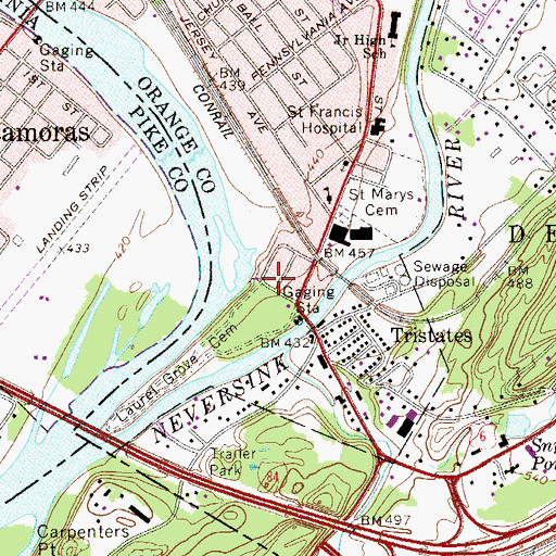 Topographic Map of Laurel Grove Greenhouse, NY