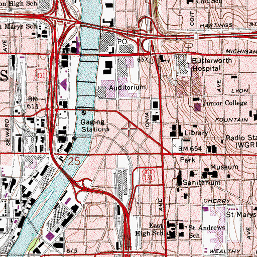 Topographic Map of Grand Rapids Art Musuem, MI