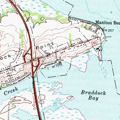 Topographic Map of La Marina Bayview, NY