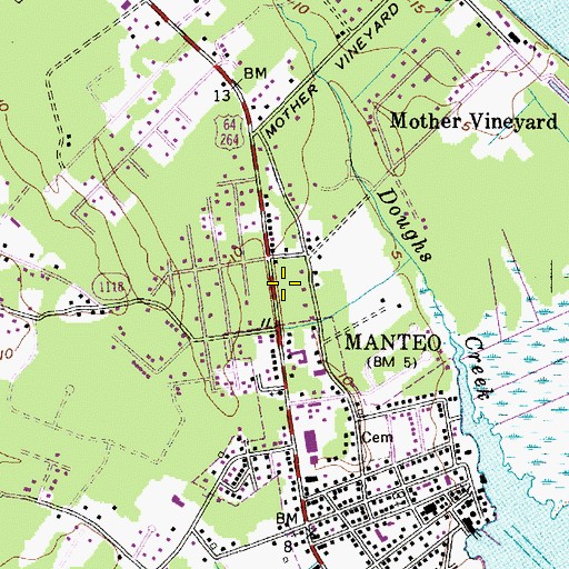 Topographic Map of Roanoke Island Volunteer Fire Department Station 17 North Station, NC