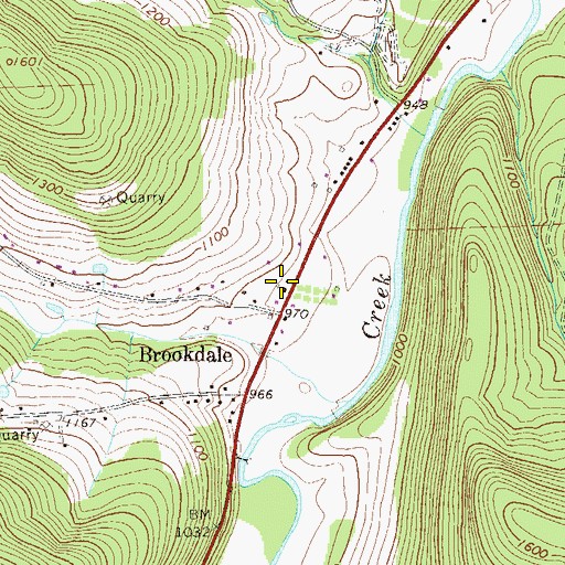 Topographic Map of Snake Creek Volunteer Fire Company Station 1, PA