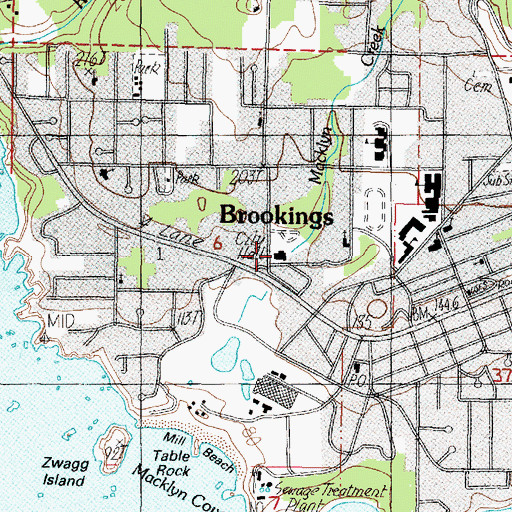 Topographic Map of Brookings City Hall, OR