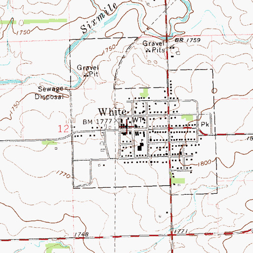 Topographic Map of McKnight Community Center, SD