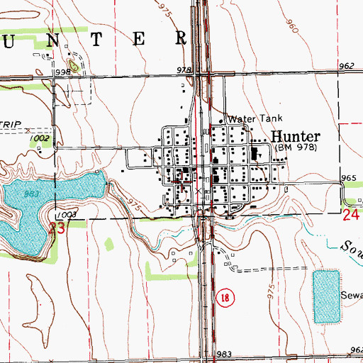 Topographic Map of Hunter City Hall, ND
