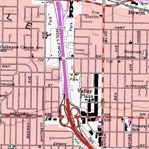 Topographic Map of Los Angeles Police Department - North Hollywood Valley Plaza Park Recreation Center Substation, CA