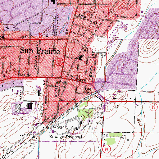Topographic Map of Sun Prairie Police Department, WI