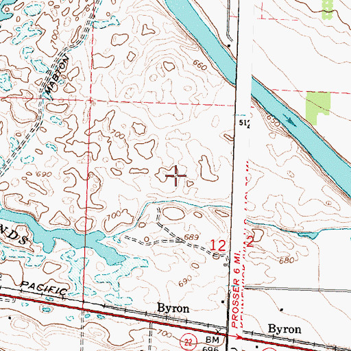 Topographic Map of Sunnyside Waterfowl Management Area, WA