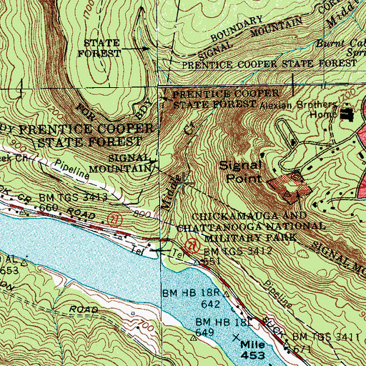 Topographic Map of Middle Creek Falls, TN