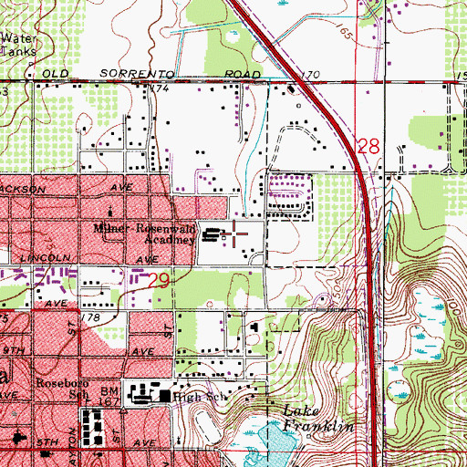Topographic Map of Mount Dora Middle School, FL