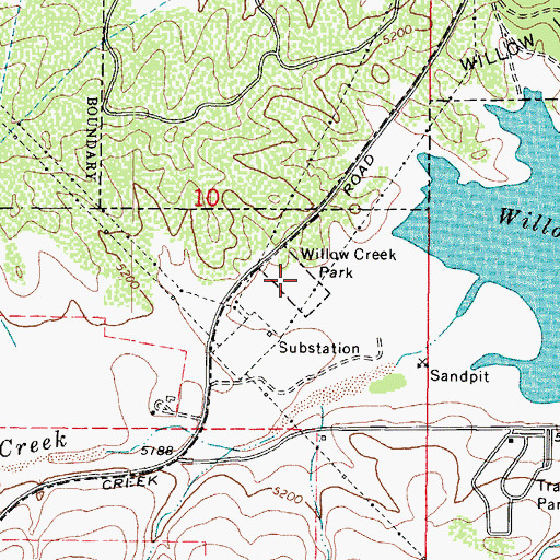 Topographic Map of Willow Creek Park, AZ