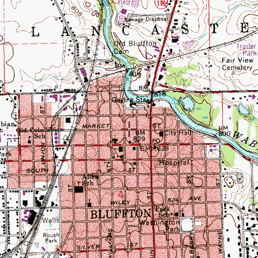 Topographic Map of WCRD-FM (Bluffton), IN