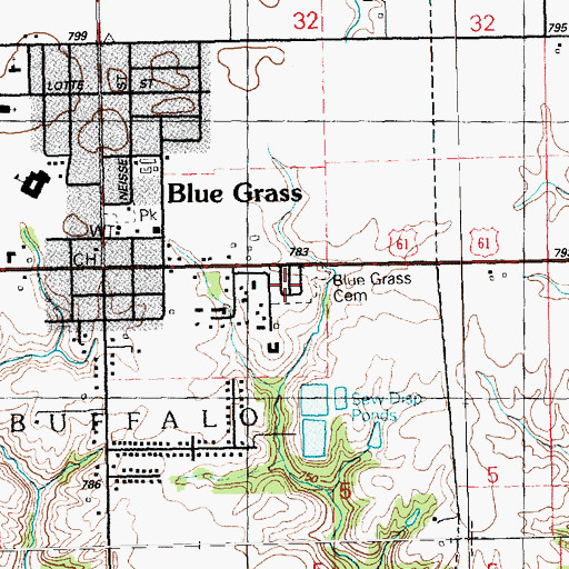 Topographic Map of Blue Grass Cemetery, IA