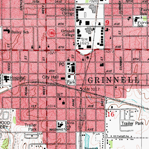 Topographic Map of Grinnell, IA