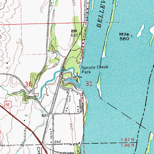 Topographic Map of Spruce Creek, IA