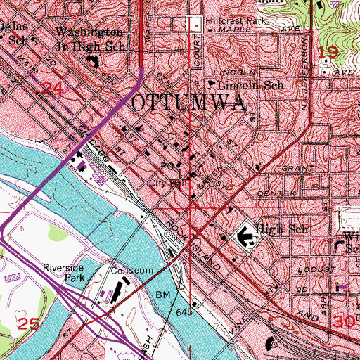 Topographic Map of Ottumwa City Hall, IA