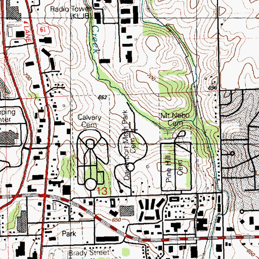 Topographic Map of Davenport Memorial Park, IA