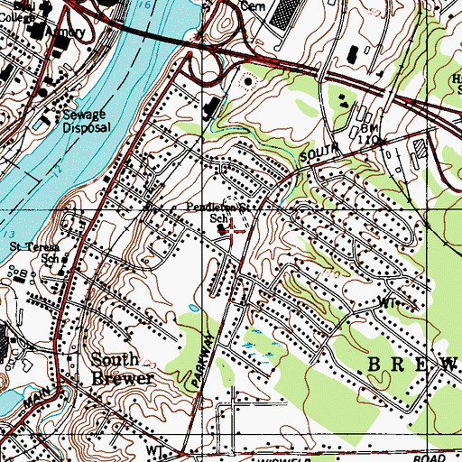 Topographic Map of Pendleton Street School, ME