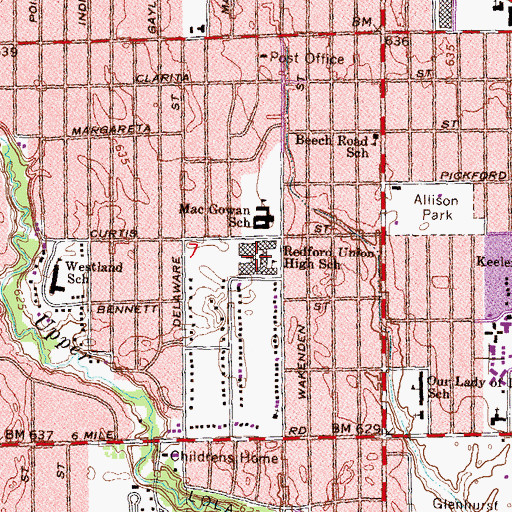 Topographic Map of Redford Union High School, MI