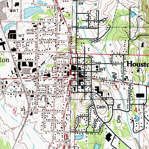 Topographic Map of Chickasaw County Courthouse, MS