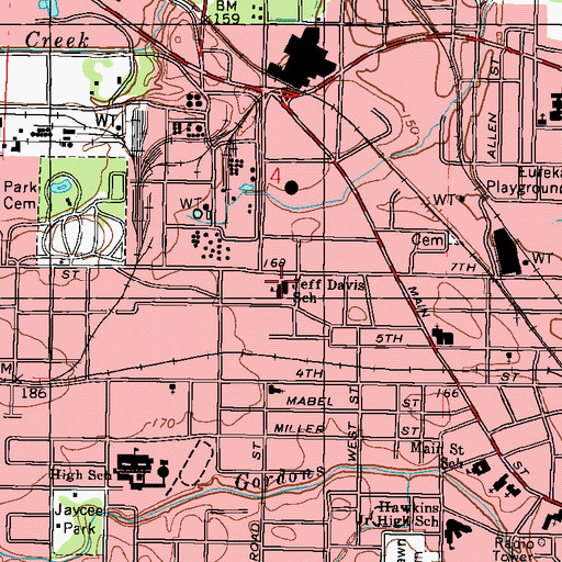 Topographic Map of Davis Elementary School, MS