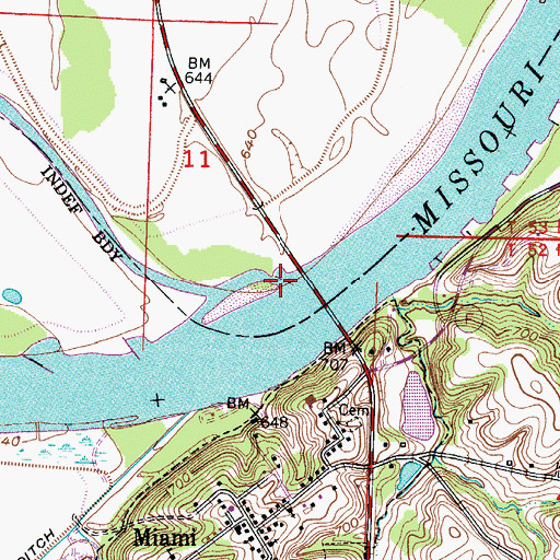 Topographic Map of Wakenda Creek, MO