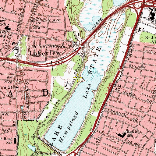 Topographic Map of Hempstead Lake State Park, NY