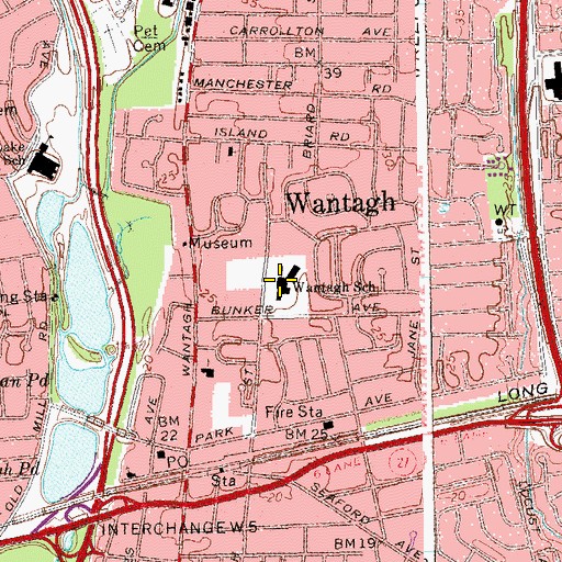 Topographic Map of Wantagh School, NY