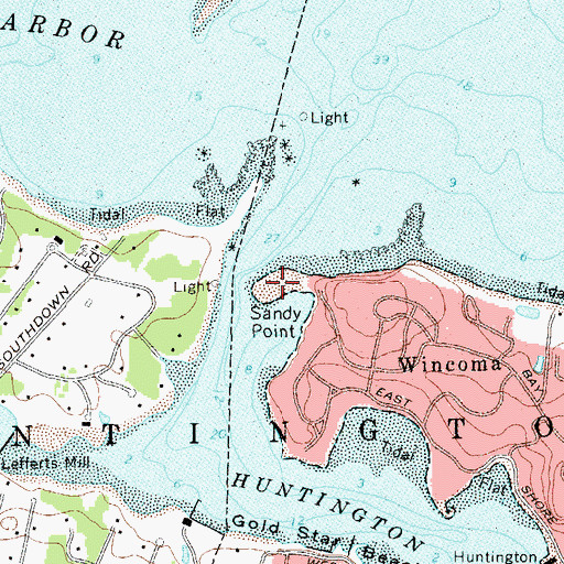 Topographic Map of Wincoma Point, NY